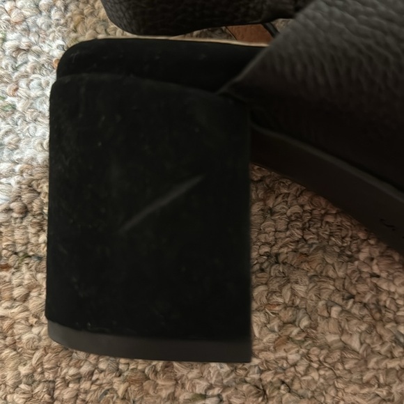 NEW! Gentle Souls by Kenneth Cole Charlene Hooded Slingback Sandals - Size 11 - Picture 12 of 16